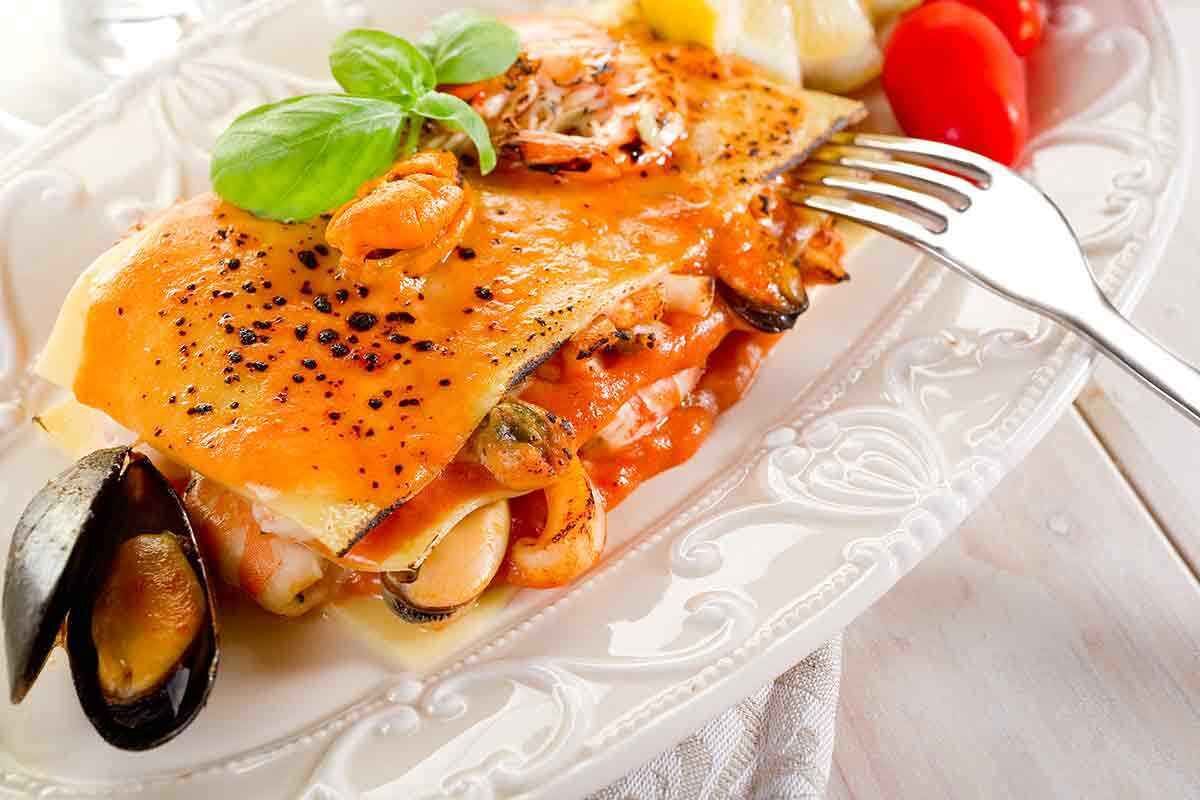 Lasagne di pesce: la ricetta gourmet di un grande chef che conquisterà la tua tavola